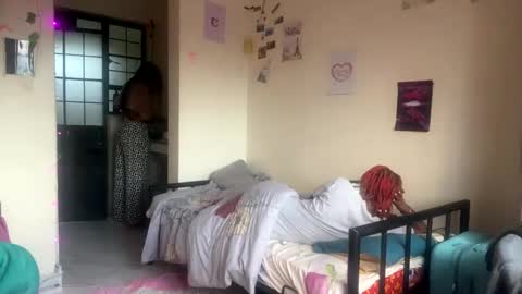 Snapshot of slimthickfatpussy chatting on February 18, 3:41 pm slimthickfatpussy online show from February 18, 3:41 pm