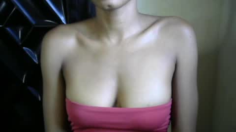 Snapshot of slimzy_hotxx chatting on May 14, 12:01 pm Grace online show from May 14, 12:01 pm