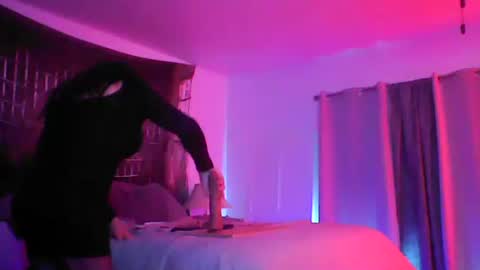 slingrod19 online show from May 31, 8:54 pm