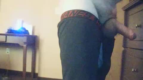 Snapshot of slips991 chatting on November 10, 2:49 pm slips991 online show from November 10, 2:49 pm