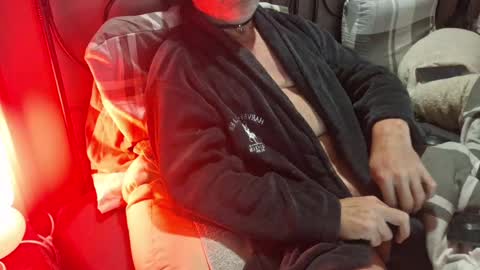 Snapshot of slotosandigora chatting on February 19, 6:09 am Slotos online show from February 19, 6:09 am