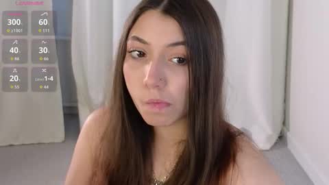 Snapshot of slow_flower chatting on February 6, 1:03 pm Emilia online show from February 6, 1:03 pm