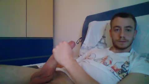 Snapshot of slowlo98 chatting on January 11, 12:50 pm Steven online show from January 11, 12:50 pm