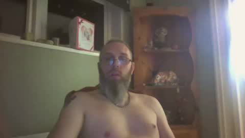 Snapshot of slutfucker20 chatting on February 25, 7:25 pm slutfucker20 online show from February 25, 7:25 pm