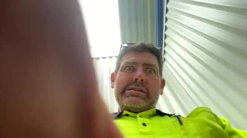 Snapshot of sluthole1982 chatting on February 23, 1:03 am Abuse me online show from February 23, 1:03 am