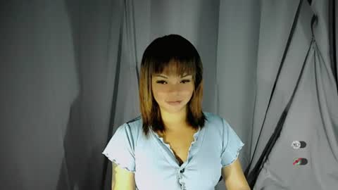 Snapshot of sluts_cum chatting on July 10, 1:58 pm louie and diana online show from July 10, 1:58 pm