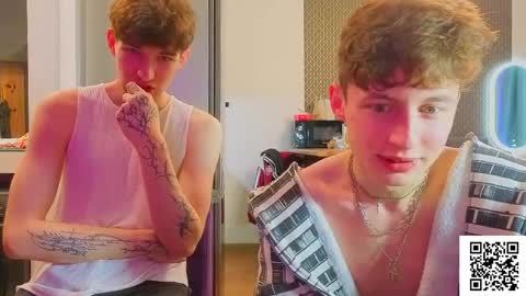 sluttsavage online show from May 11, 7:55 pm