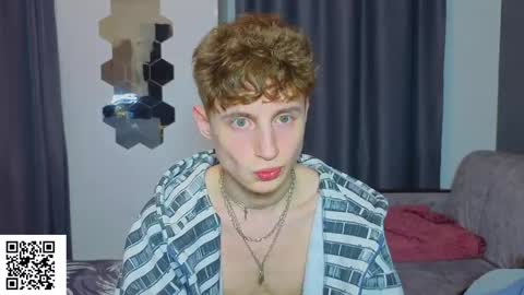 sluttsavage online show from May 27, 10:40 pm