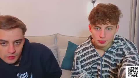 sluttsavage online show from May 30, 1:41 pm
