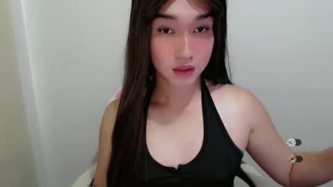 Snapshot of slutty_francine chatting on November 25, 6:02 am FRANCINE online show from November 25, 6:02 am