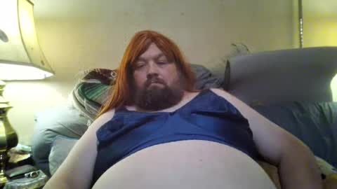 Snapshot of slutty_stephanie chatting on June 18, 2:12 am SluttyStephanie online show from June 18, 2:12 am