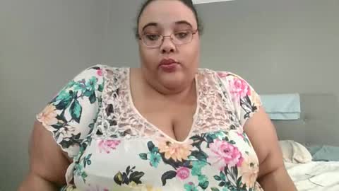 Snapshot of sluttyjess31 chatting on February 28, 4:19 pm Jessica online show from February 28, 4:19 pm