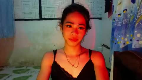 sluttypatotie online show from April 8, 6:19 pm