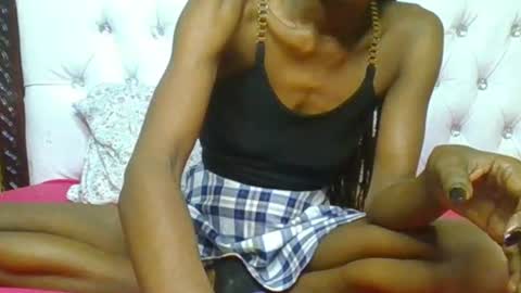 Snapshot of sluttysam_ chatting on June 23, 10:30 pm Sexyslutt online show from June 23, 10:30 pm