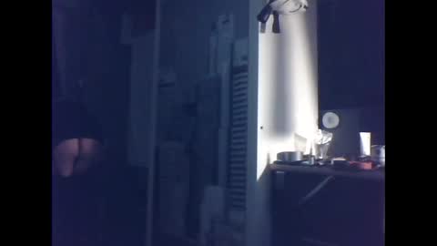 slutviki online show from November 23, 2:11 am