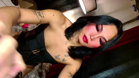 slutxcums_martel69 online show from October 25, 7:52 pm