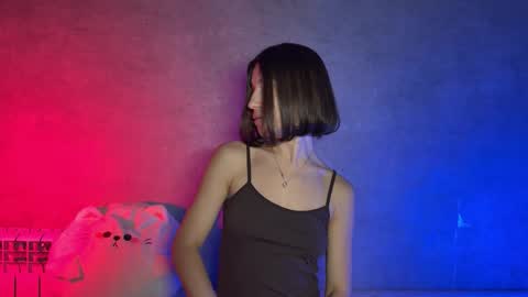 Melani online show from February 25, 8:18 pm