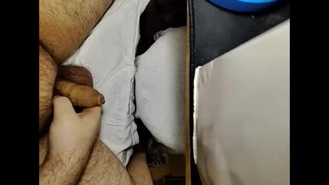 Snapshot of small_1986 chatting on February 22, 1:00 am transmisin gratuita bajo demanda  free broadcast on demand online show from February 22, 1:00 am