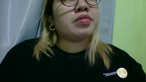 Lovewella online show from November 2, 2:19 pm