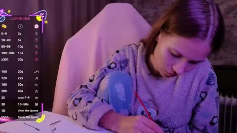 Emma online show from November 12, 4:51 pm