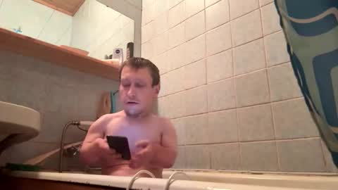 Snapshot of smalldream666 chatting on May 15, 5:53 pm PIST PIST online show from May 15, 5:53 pm