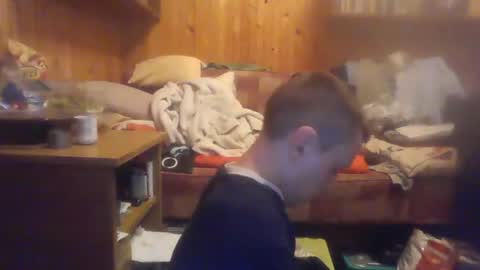 Snapshot of smalldream666 chatting on June 21, 7:38 pm PIST PIST online show from June 21, 7:38 pm