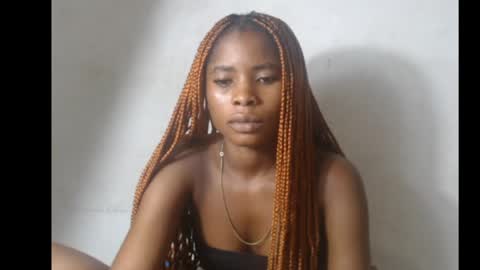 Snapshot of smallsluty chatting on May 25, 7:42 pm smallsluty online show from May 25, 7:42 pm