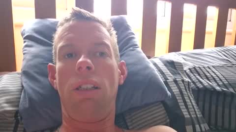 smallville456 online show from February 28, 8:15 am