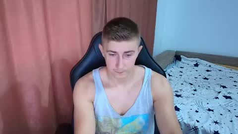 smanking22 online show from July 11, 7:44 am