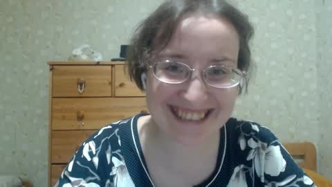 smart_rose online show from April 16, 9:39 pm