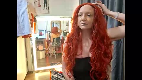 smashinganna916 online show from February 4, 10:26 pm