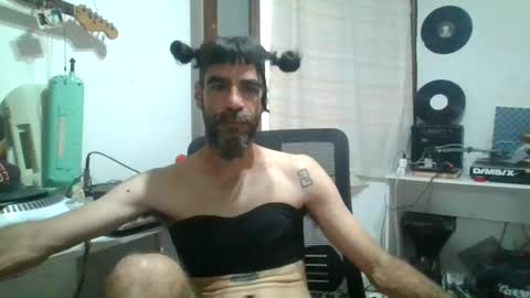 Snapshot of smile3555 chatting on July 12, 5:53 am willy online show from July 12, 5:53 am