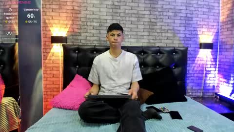 Smith online show from May 23, 8:46 pm