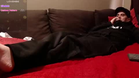 Snapshot of smoke_n_strokexxx chatting on October 13, 6:08 pm Master J XXX online show from October 13, 6:08 pm