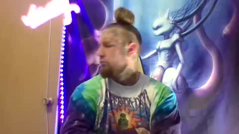 smoke online show from April 6, 12:06 pm