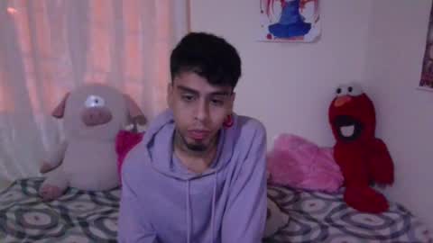 Snapshot of smoker00teddybear chatting on February 15, 7:38 am teddy online show from February 15, 7:38 am