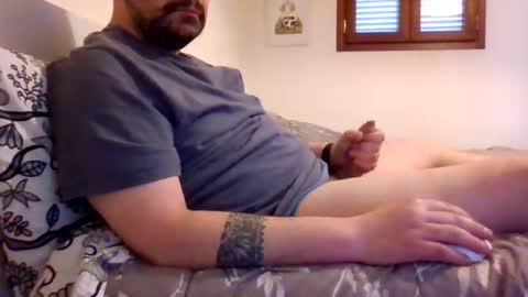 Snapshot of smoker985 chatting on March 31, 4:07 pm smoker985 online show from March 31, 4:07 pm