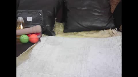 Snapshot of smoky_dirty09 chatting on September 10, 7:08 am moi online show from September 10, 7:08 am