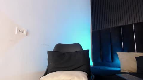 Ethan online show from February 25, 2:37 pm