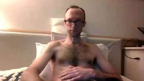 Snapshot of smoothcanuck69 chatting on May 2, 9:25 am Smoothcock online show from May 2, 9:25 am