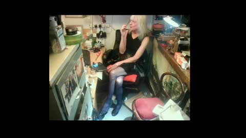 mish online show from November 21, 9:08 am