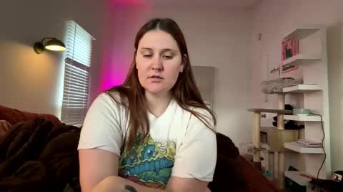 Snapshot of smutship chatting on February 7, 5:05 pm smutship online show from February 7, 5:05 pm