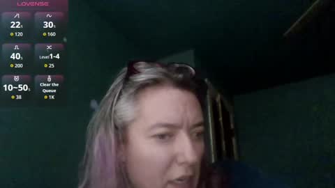 Snapshot of snack05 chatting on May 26, 11:12 pm snack05 online show from May 26, 11:12 pm