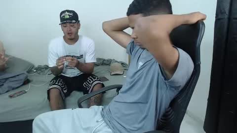 Snapshot of snak_master1 chatting on September 9, 5:56 pm snak_master1 online show from September 9, 5:56 pm