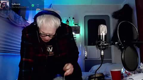 Viiscount  Snarfle Von Snarfenberg online show from March 6, 8:30 am