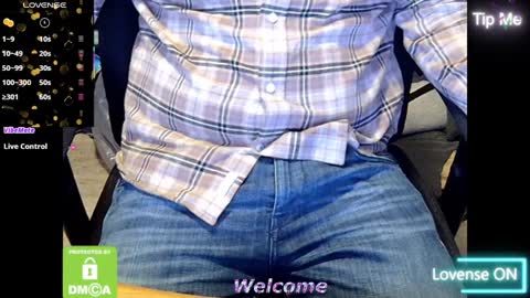 Snapshot of sneakybill82 chatting on January 30, 7:07 am Sneakybill online show from January 30, 7:07 am