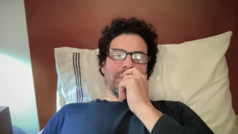 snfrisco76 online show from December 5, 3:37 am