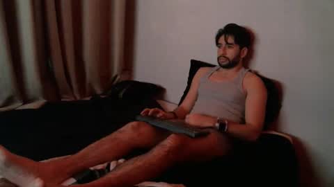 Snapshot of snow92jake chatting on January 11, 10:31 am snow92jake online show from January 11, 10:31 am