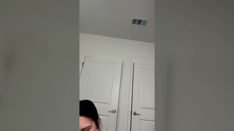 Snapshot of snowbunnie02 chatting on July 16, 2:23 pm snowbunnie02 online show from July 16, 2:23 pm