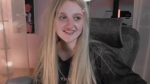 Ellie online show from May 24, 5:34 am